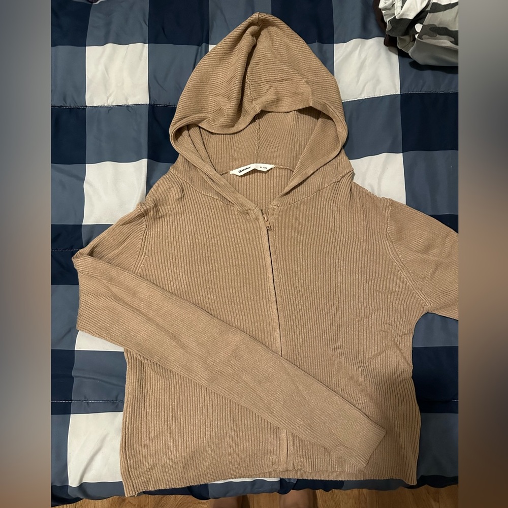 Zip up sweater
